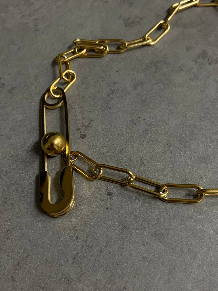 Chain pin necklace - White Store Armenia