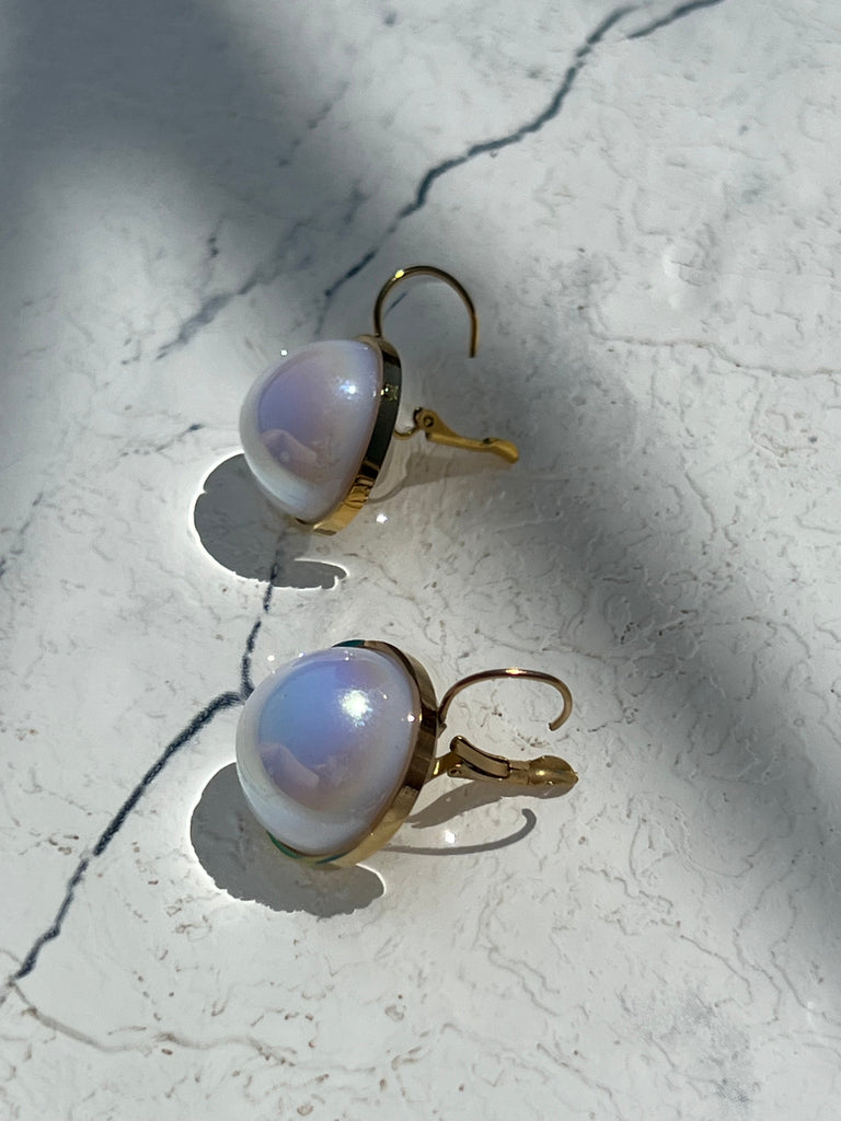 Stones earrings - White Store Armenia