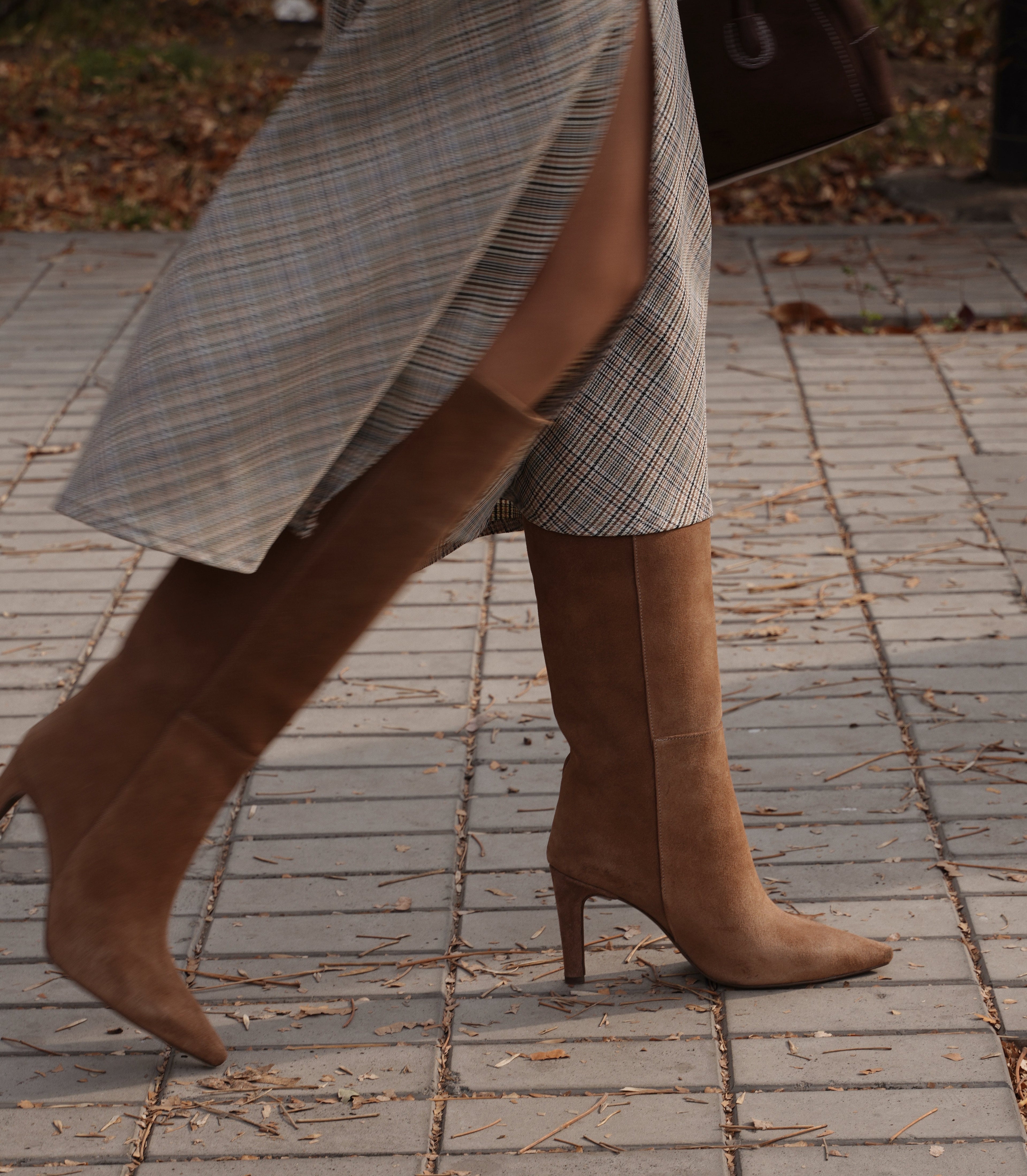 Boots and ankle boots