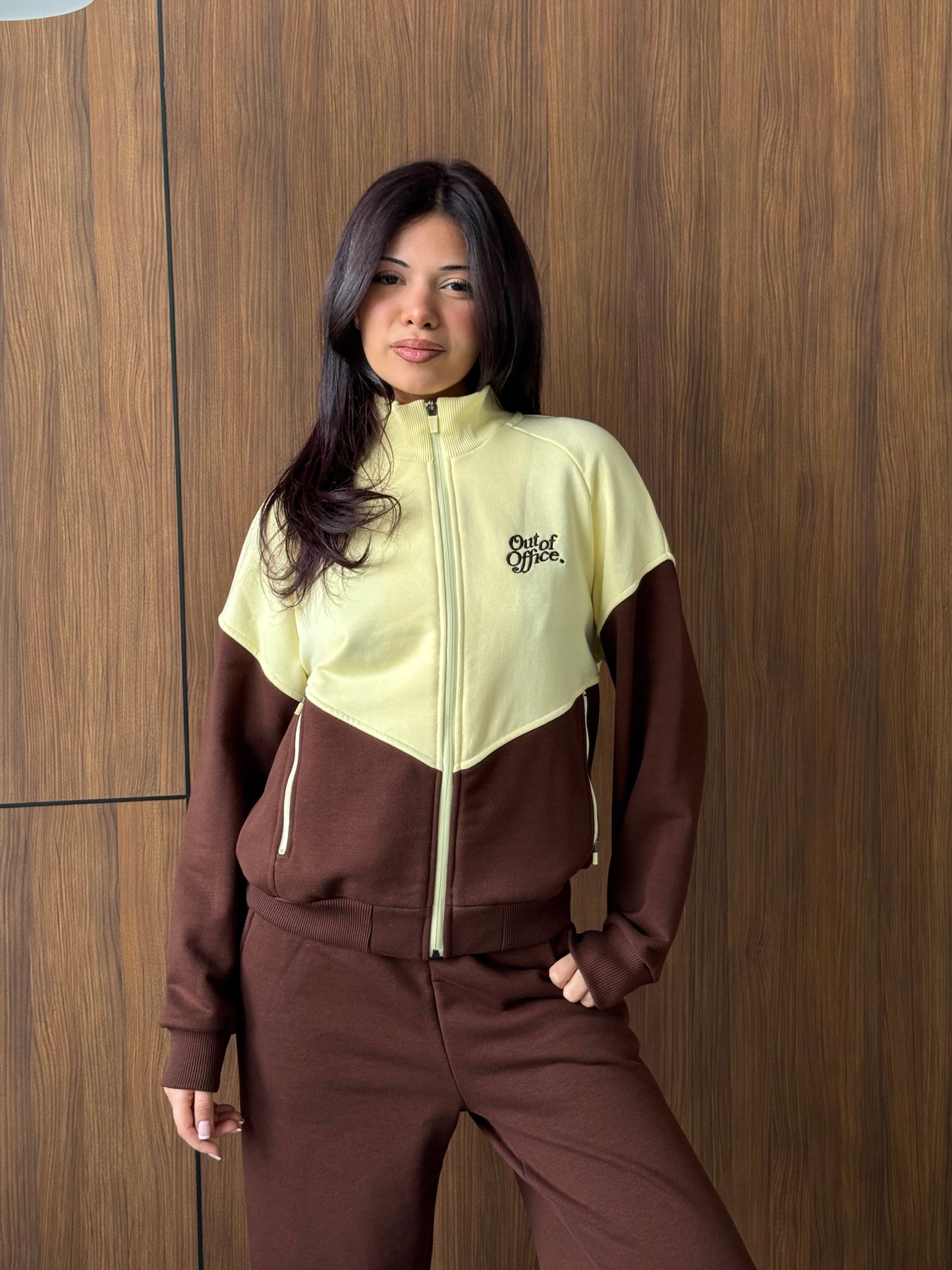 Out of Office Zip-Up Sweatshirt – Taupe Beige