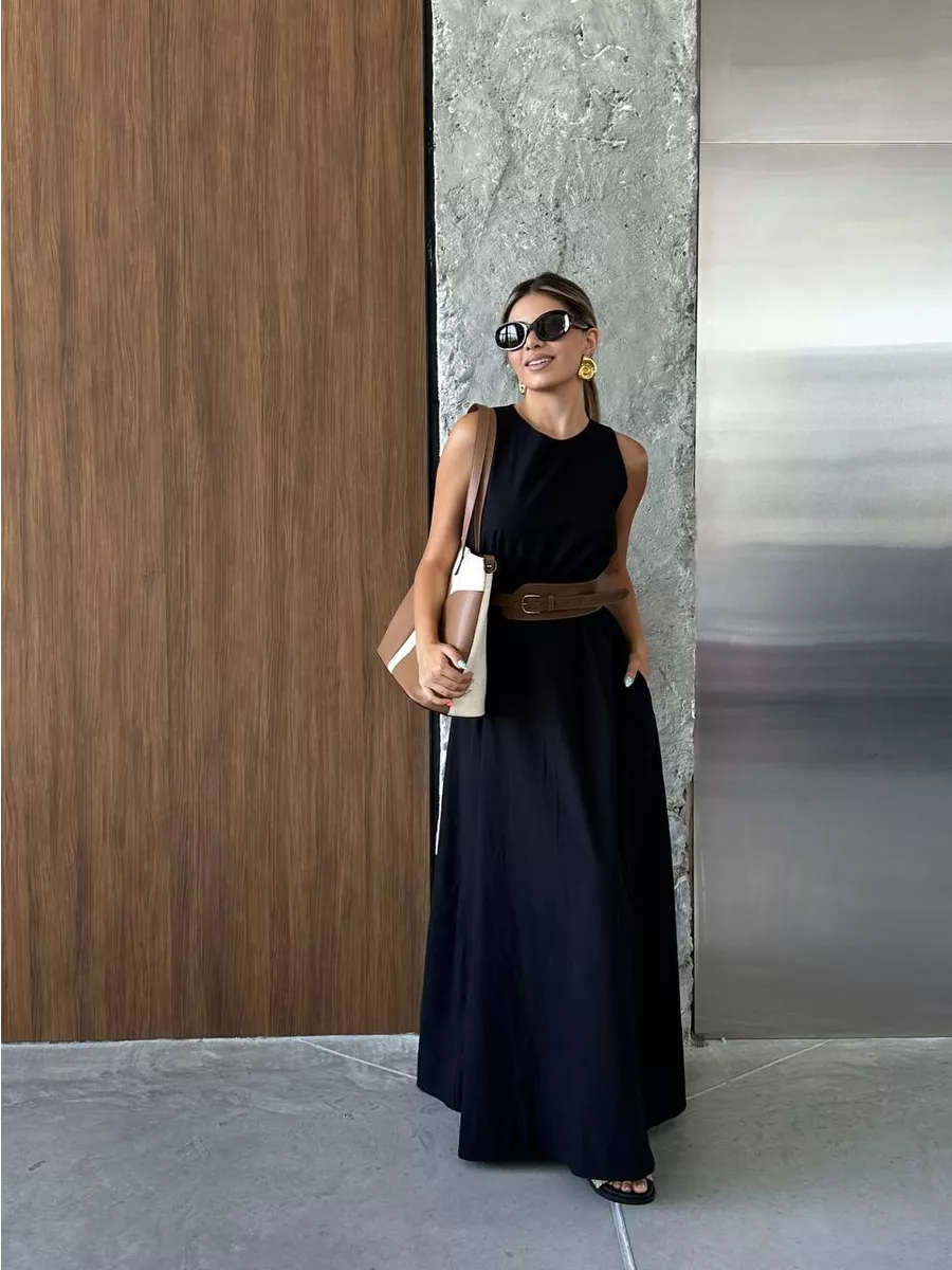 The Maxi Simple Dress