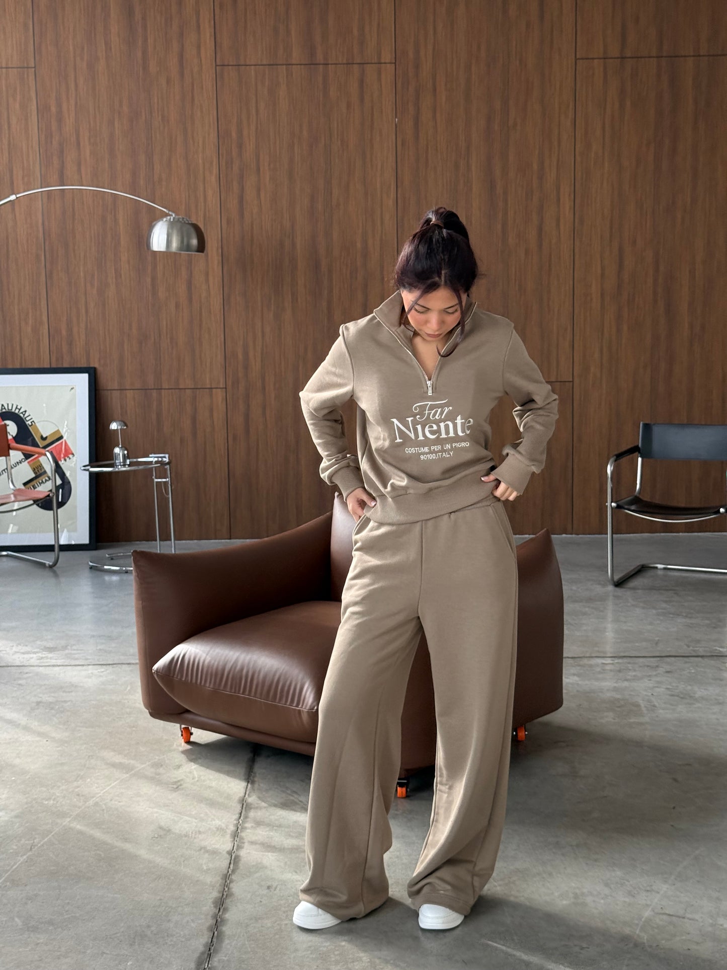 Far Niente Half-Zip Sweatshirt – Mocha Beige