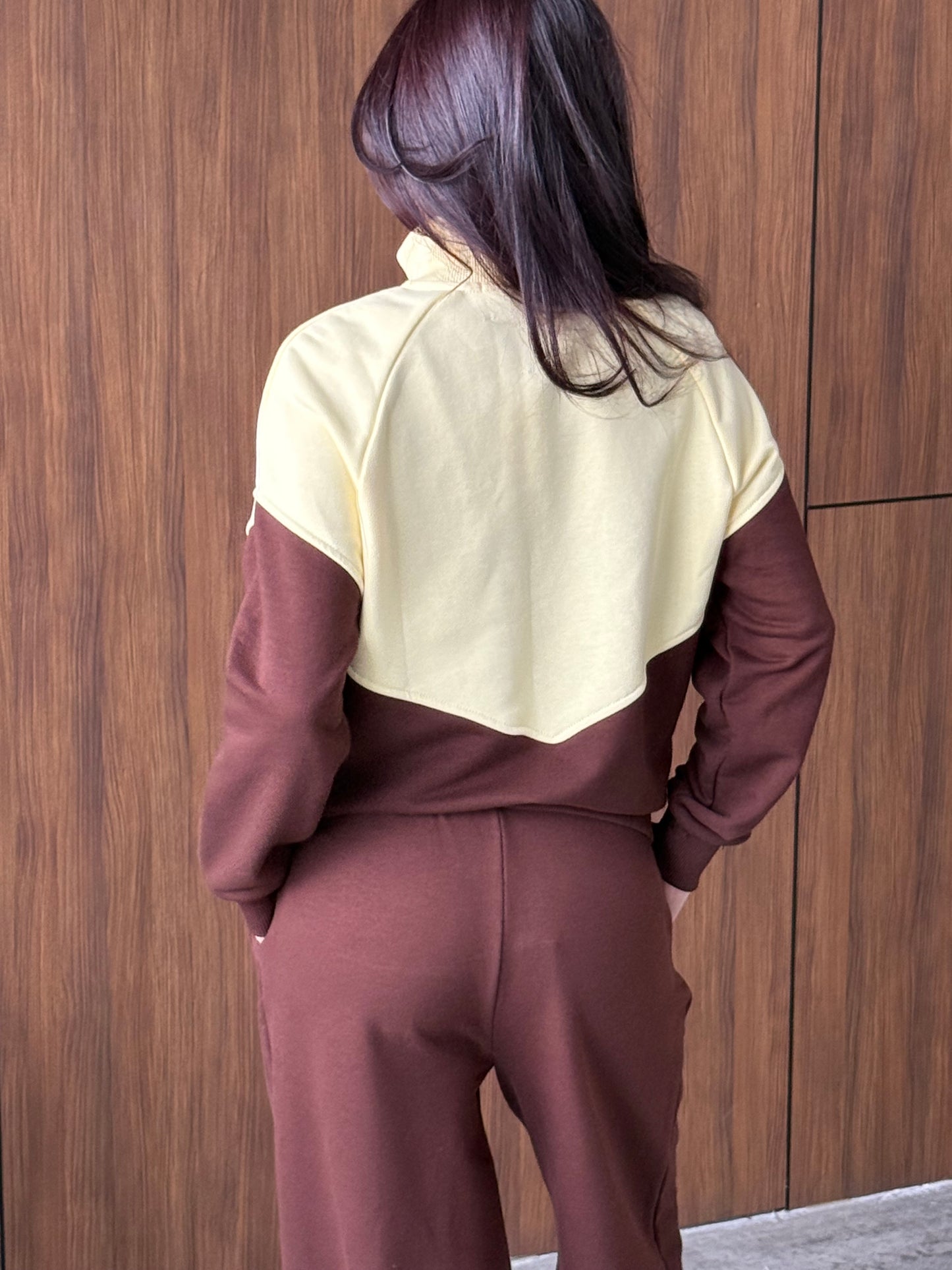 Out of Office Zip-Up Sweatshirt – Taupe Beige