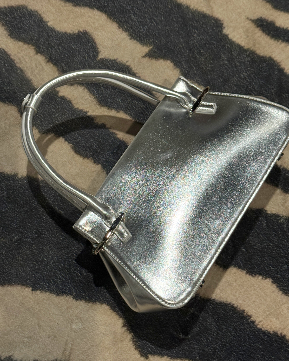 Nova Sculpt Mini Bag