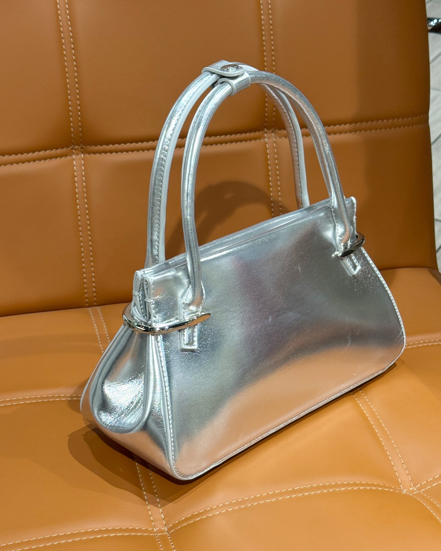 Nova Sculpt Mini Bag