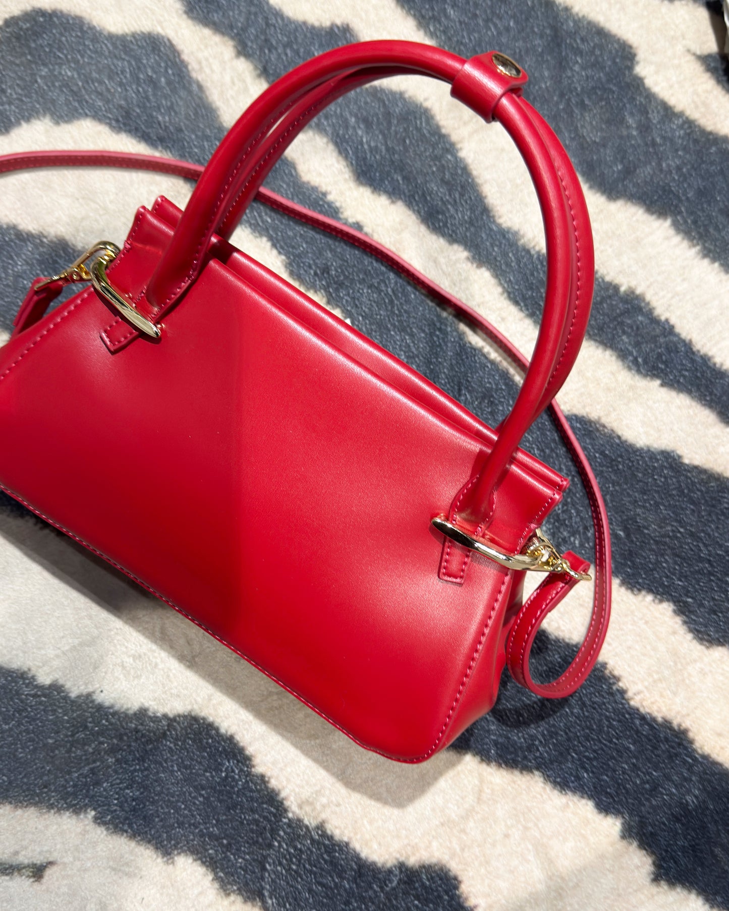 Nova Sculpt Mini Bag