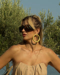 Solara չափից մեծ ոսկե օղերով ականջօղեր