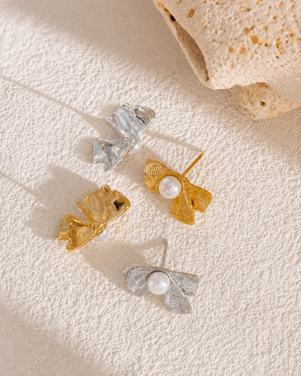 Sculpted Bow Pearl Earrings