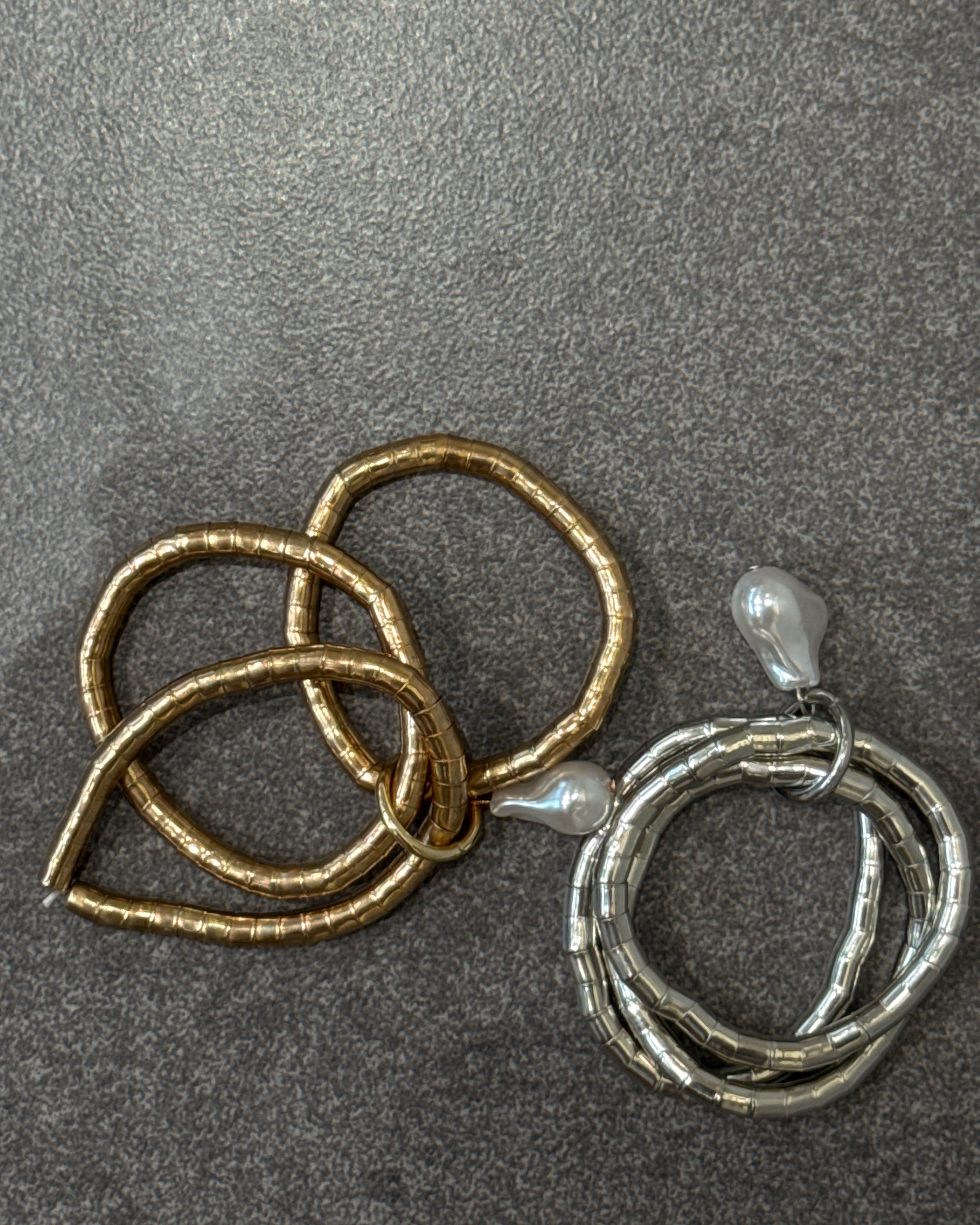 Sculptural Pearl Loop Bracelet