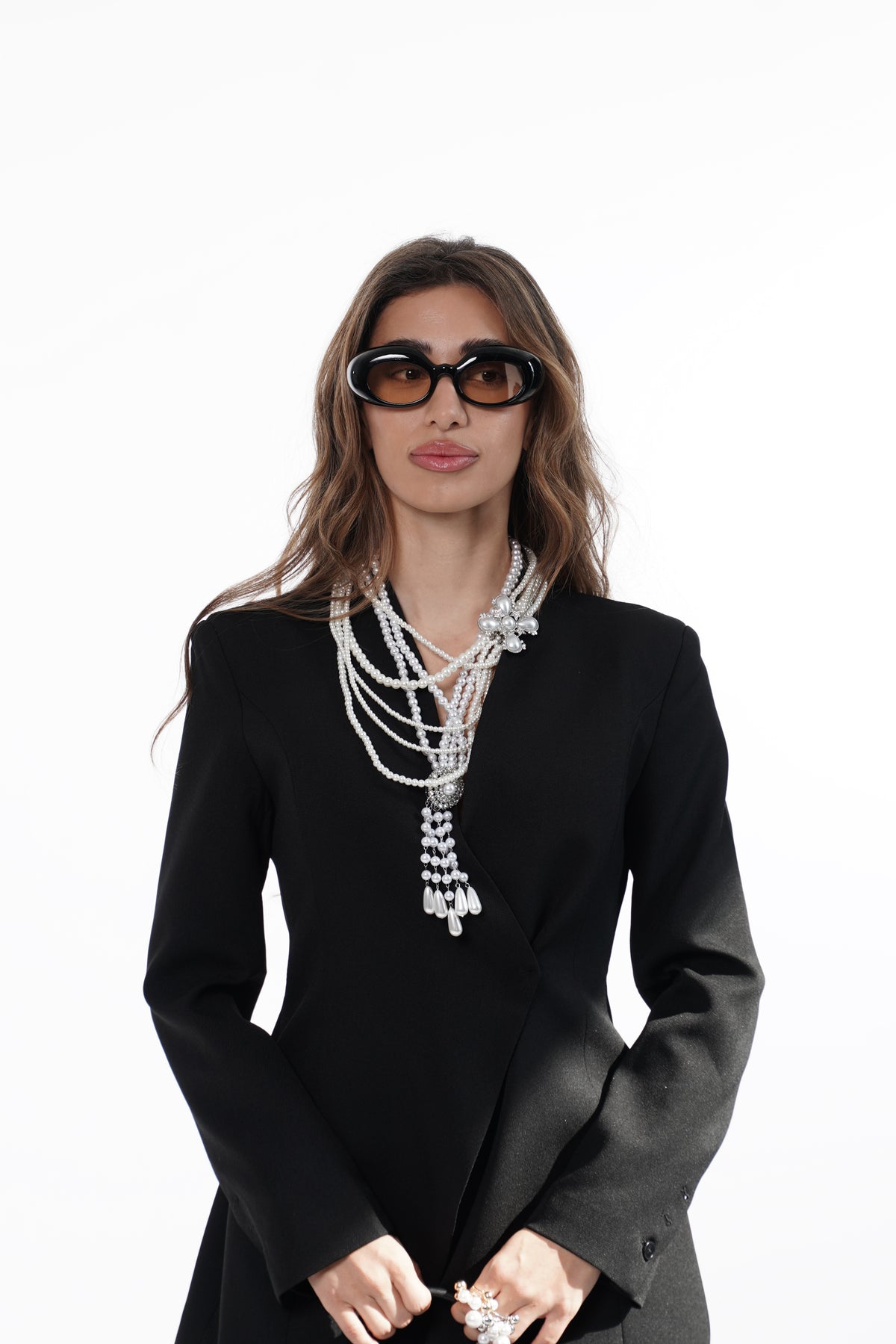 Retro Oval Black Sunglasses