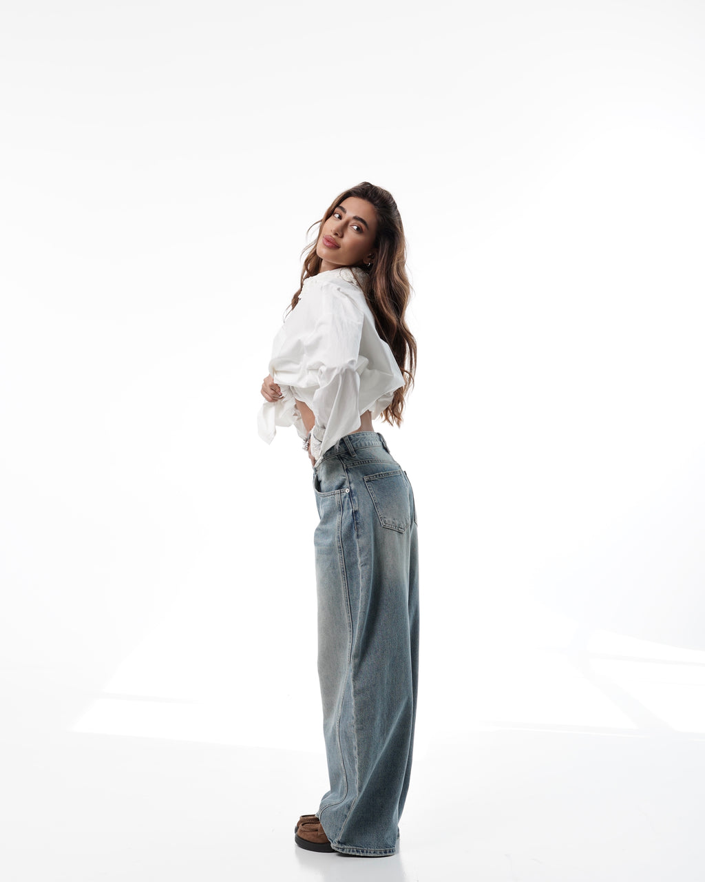 Light Blue Washed Wide-Leg Jeans