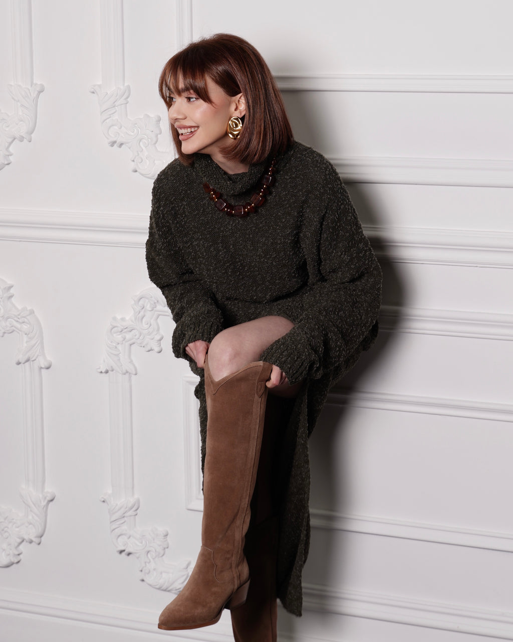Oversized Textured Knit Turtleneck Sweater