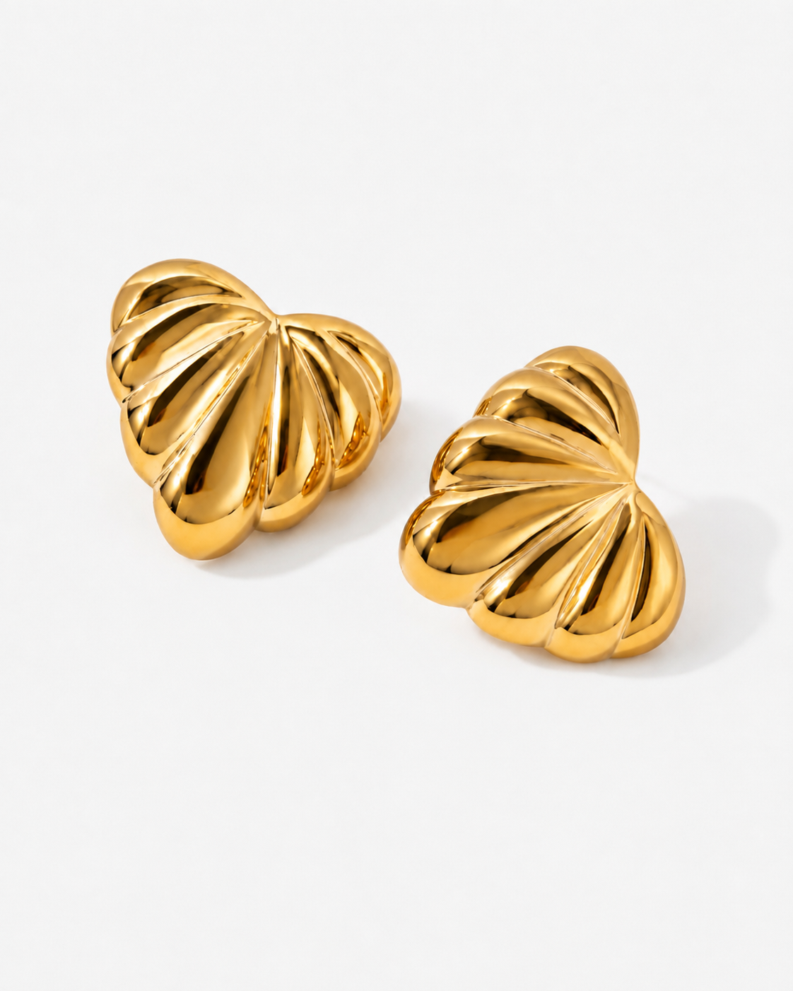 Aurélia Shell Statement Earrings