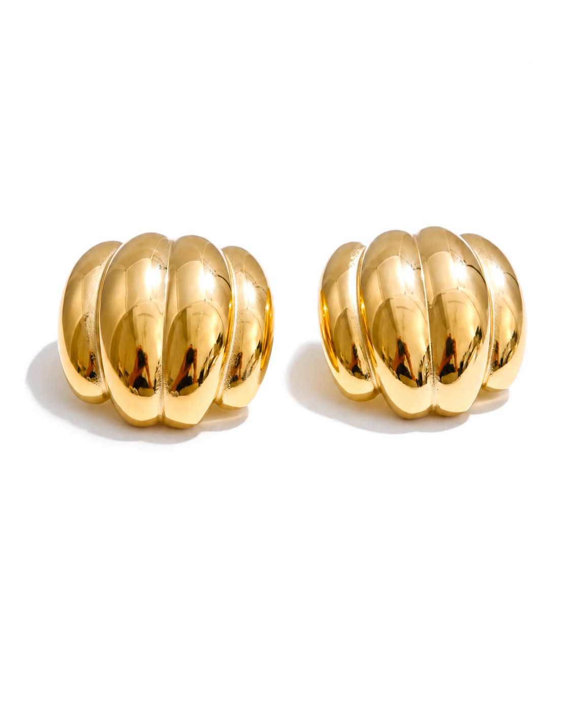 Luna Ribbed Dome Stud Earrings