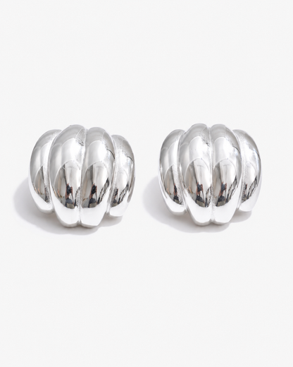 Luna Ribbed Dome Stud Earrings