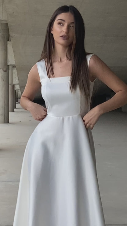 Basic midi dress