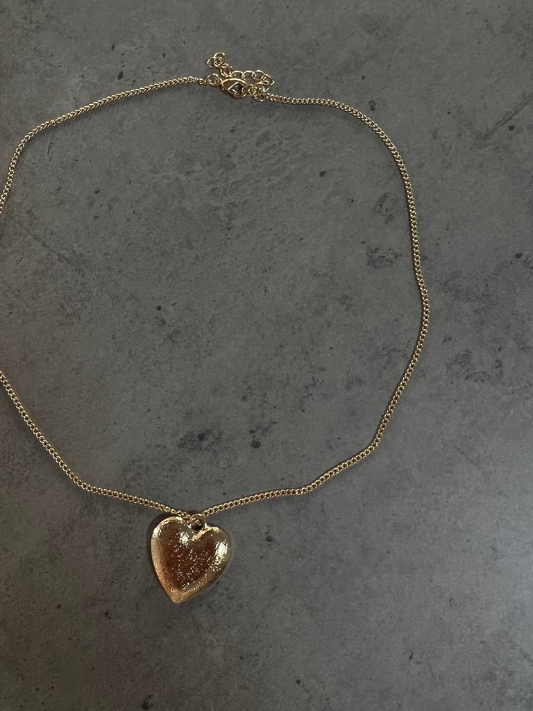 Heart shape necklace - White Store Armenia