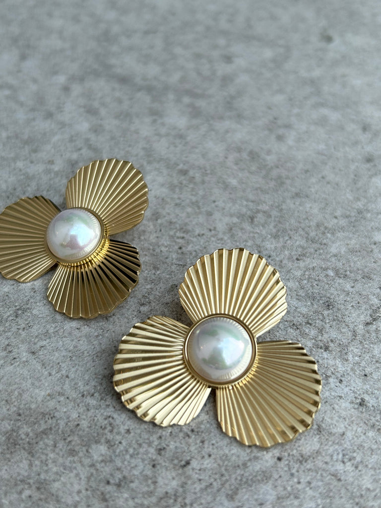 Pearl-bead earrings